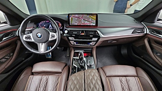 BMW 5-SERIES G30 2022