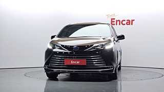 TOYOTA SIENNA 2021