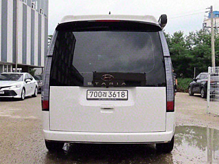 HYUNDAI STARIA 2024