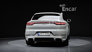 PORSCHE CAYENNE PO536 2021