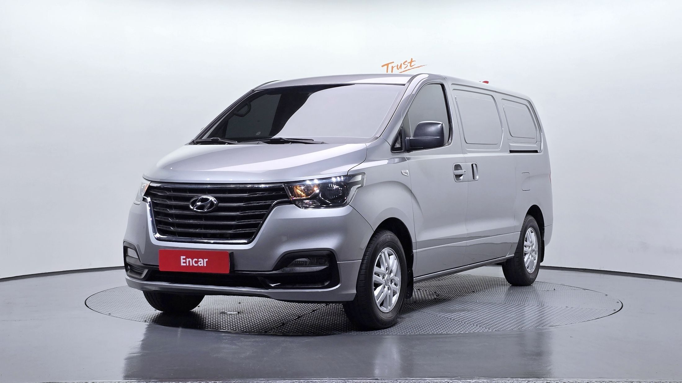 Аукционный лист HYUNDAI STAREX GRAND 2018