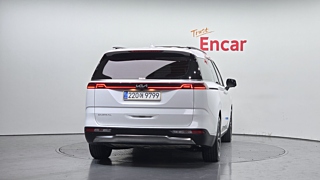 KIA CARNIVAL 2023