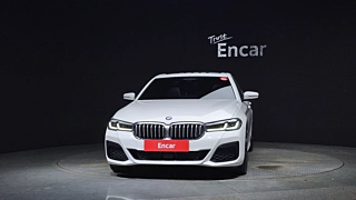 BMW 5-SERIES G30 2020