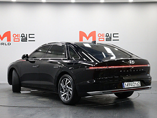 HYUNDAI GRANDEUR HYBRID GN7 2023