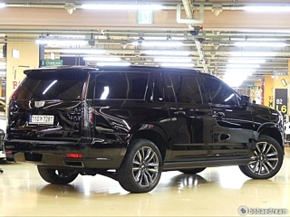 CADILLAC ESCALADE 2023