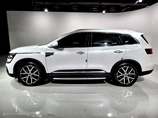 SAMSUNG QM6 2019