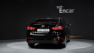 HYUNDAI AVANTE AD 2016