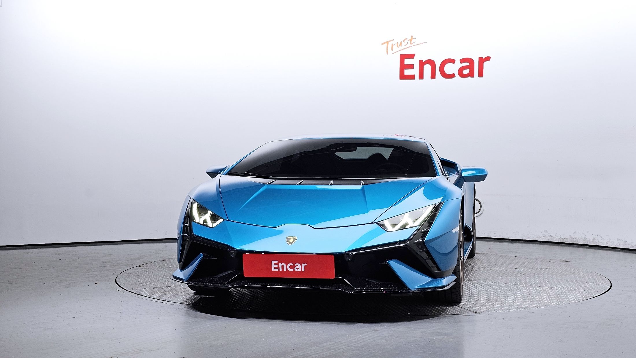 LAMBORGHINI HURACAN 2023