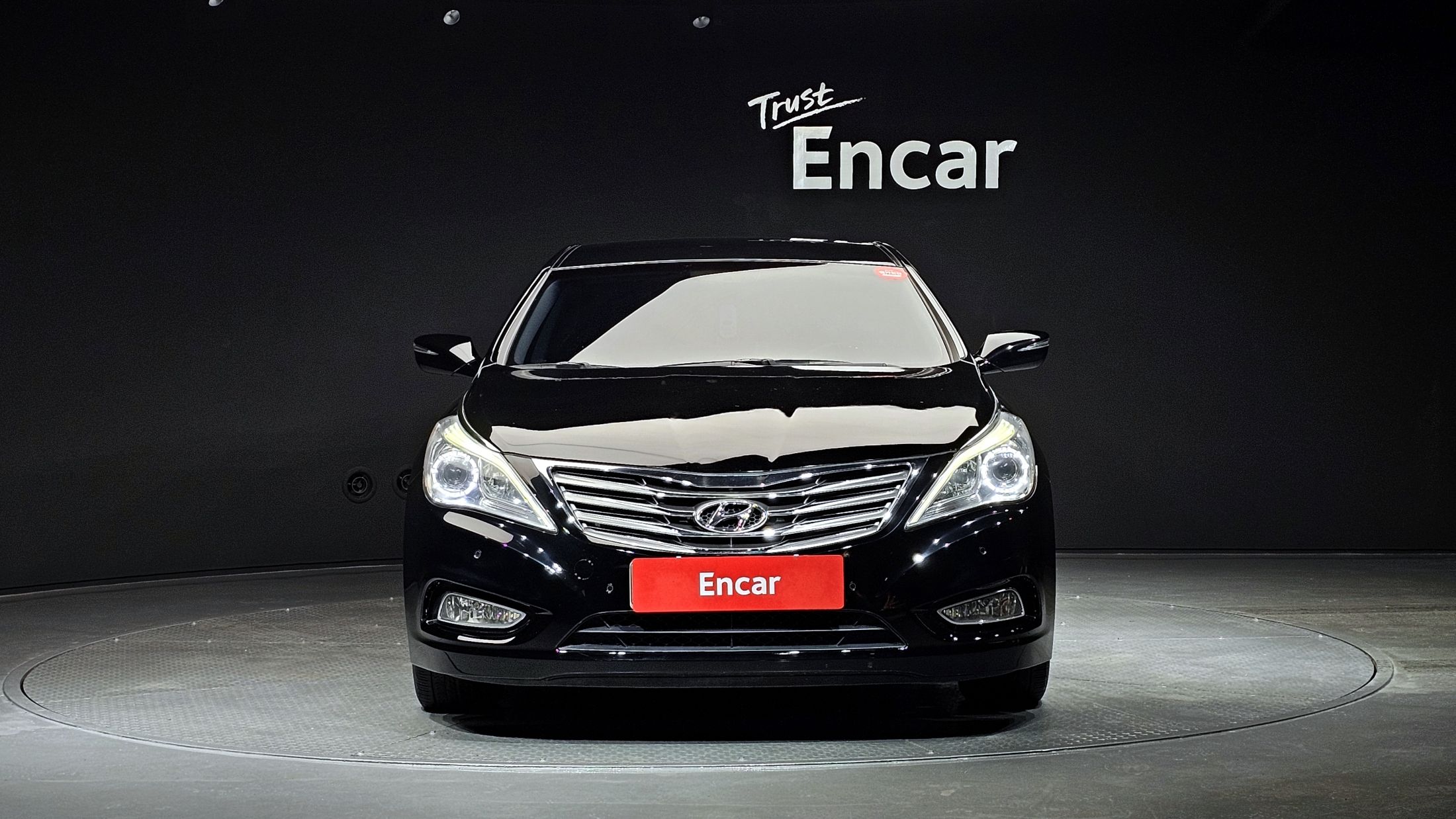 HYUNDAI GRANDEUR HG 2011