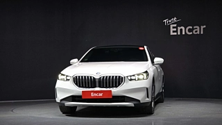 BMW 5-SERIES G60 2023
