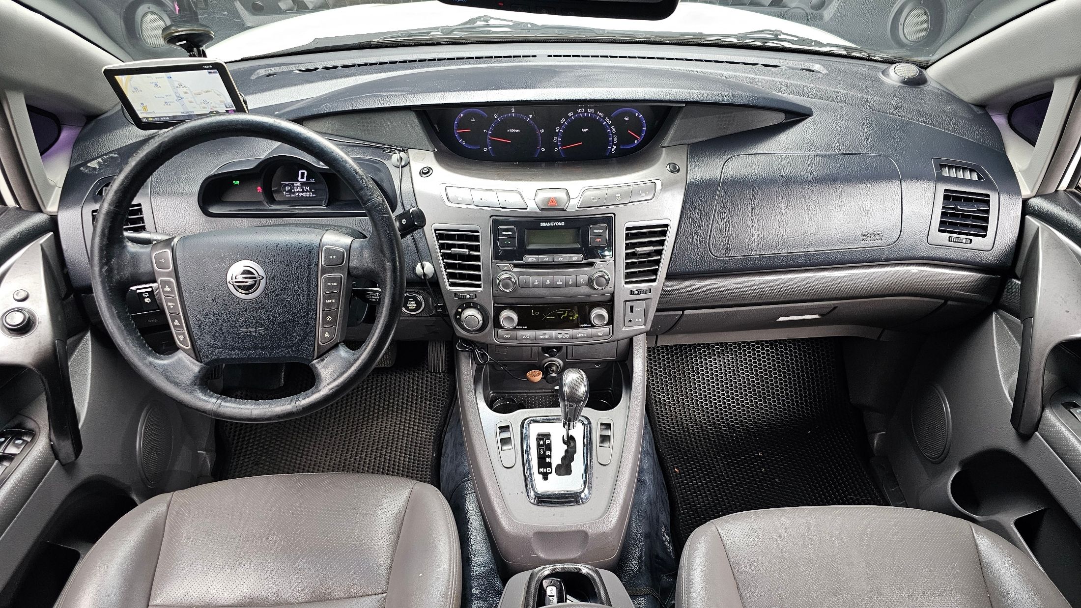 SSANGYONG KORANDO TURISMO 2014