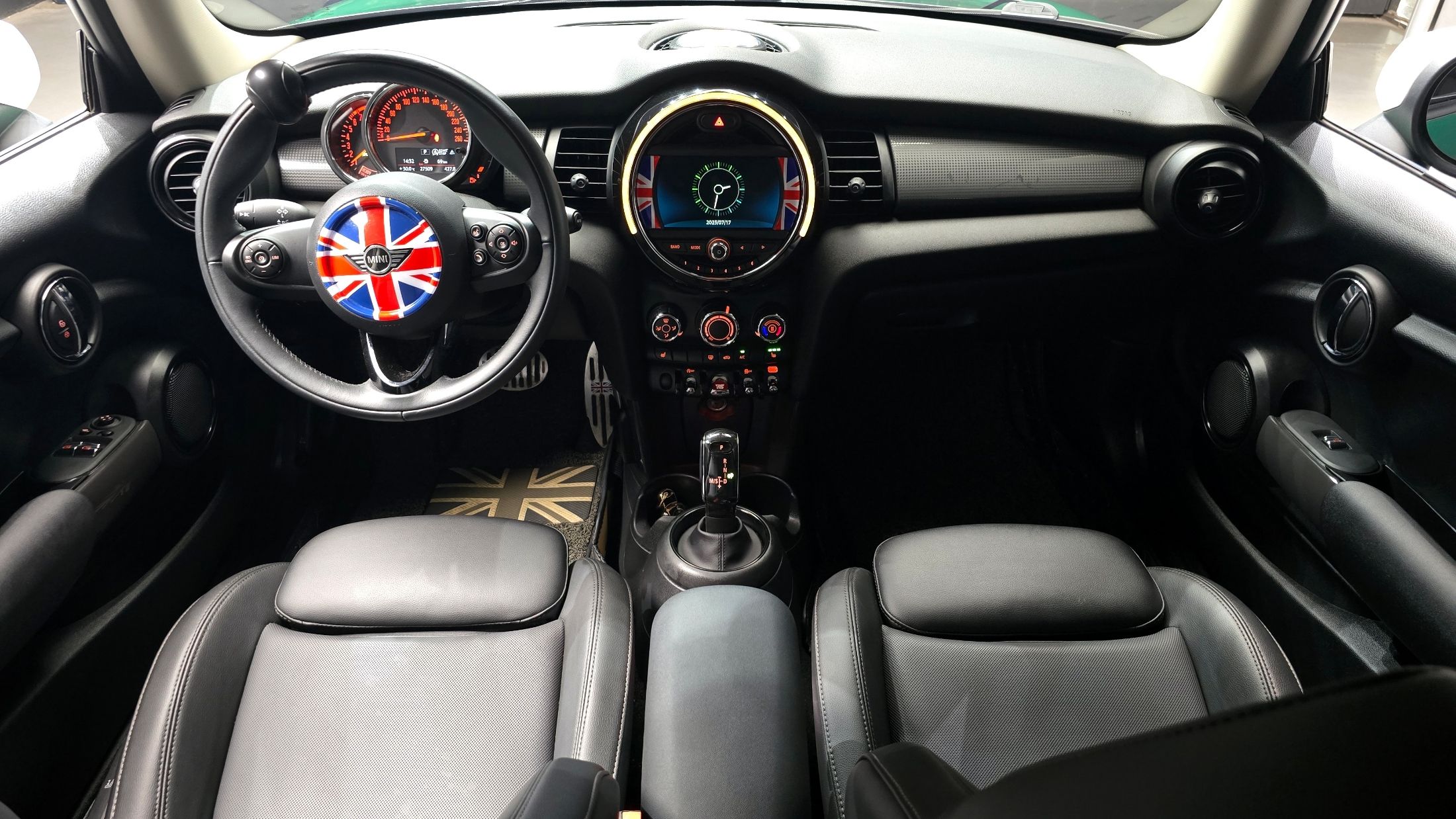 MINI COOPER 2020