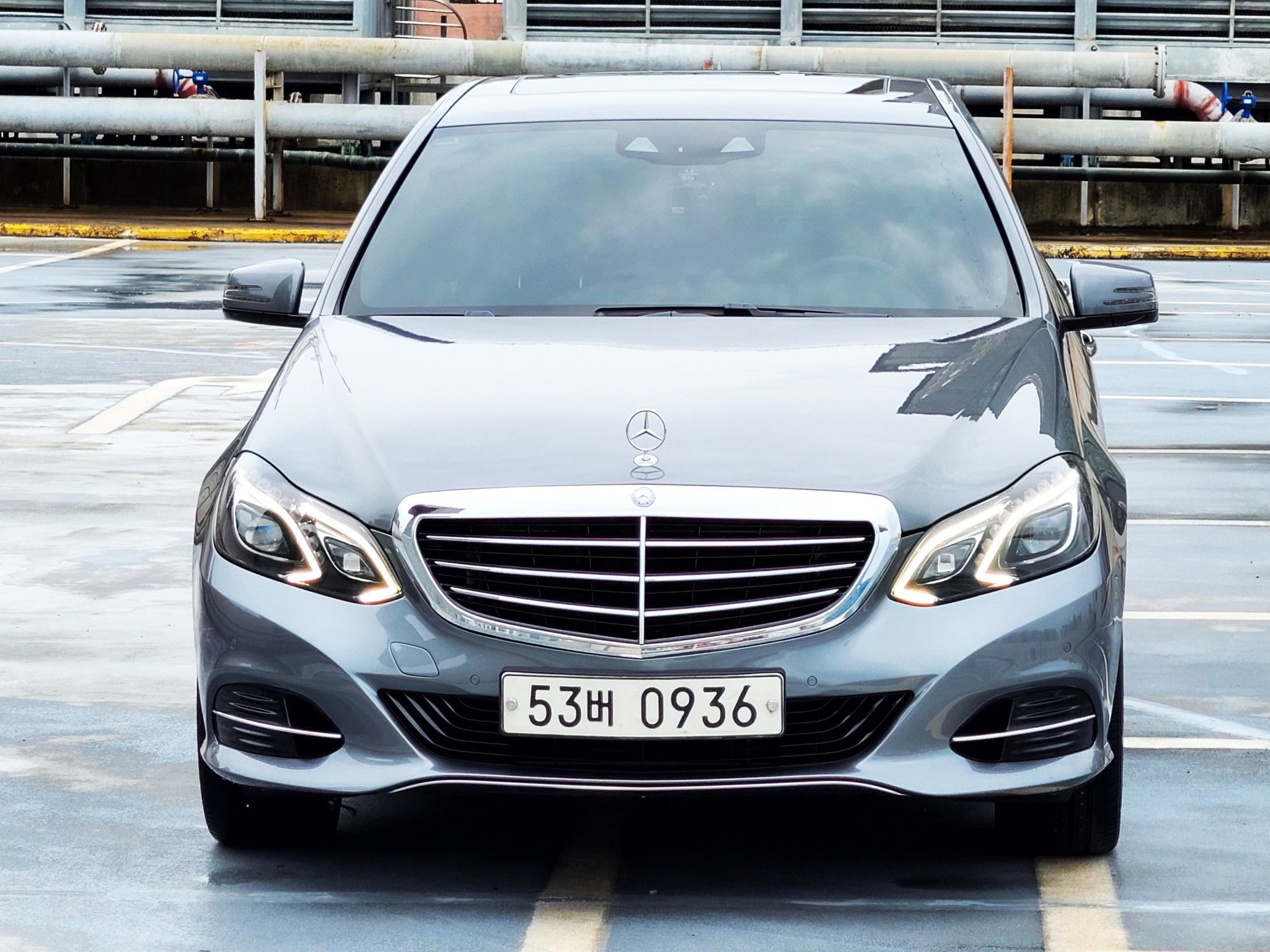 MERCEDES BENZ E-CLASS W212 2016