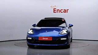 PORSCHE PANAMERA 971 2017