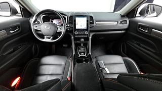 SAMSUNG QM6 2023