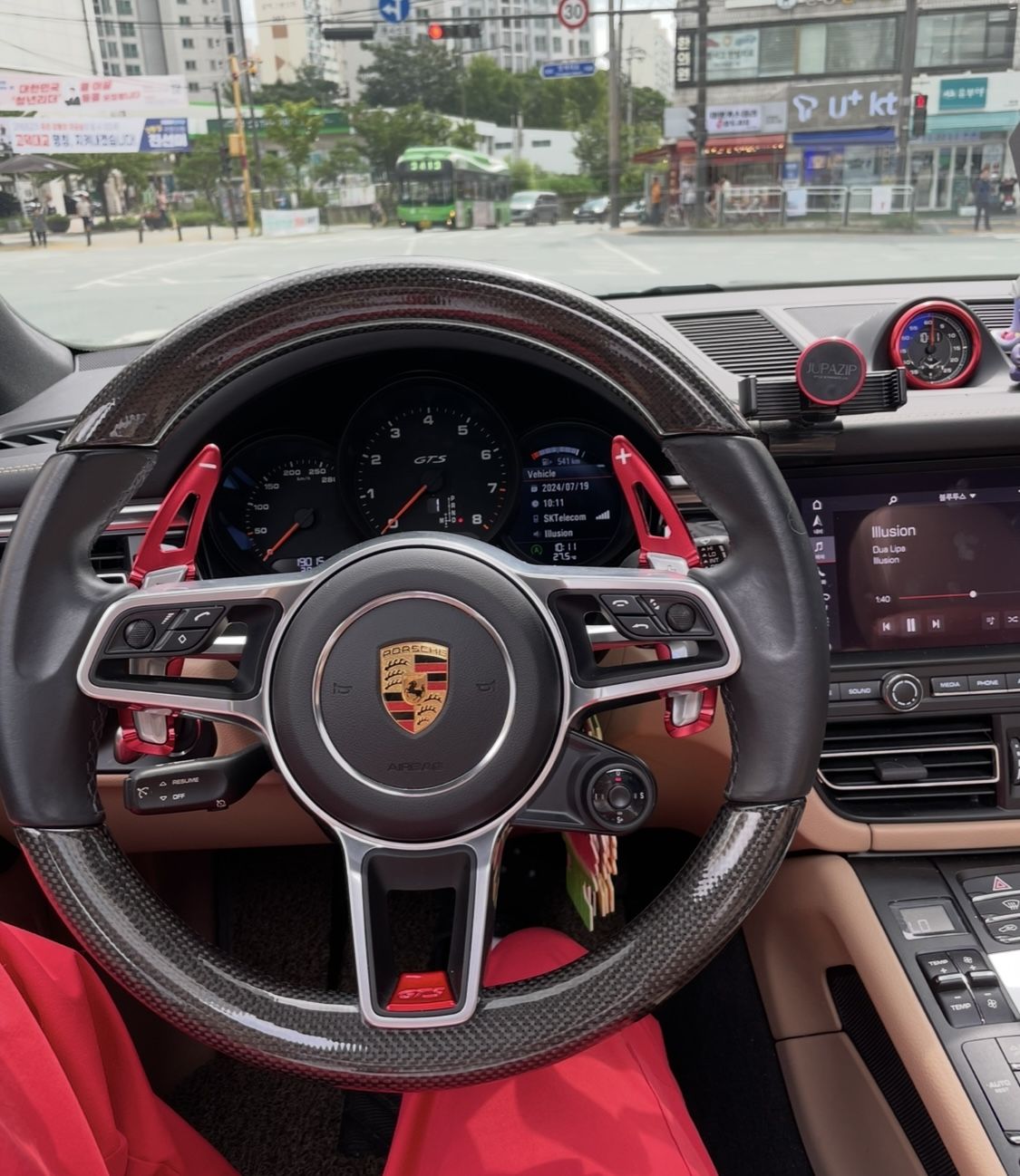 PORSCHE MACAN 2020