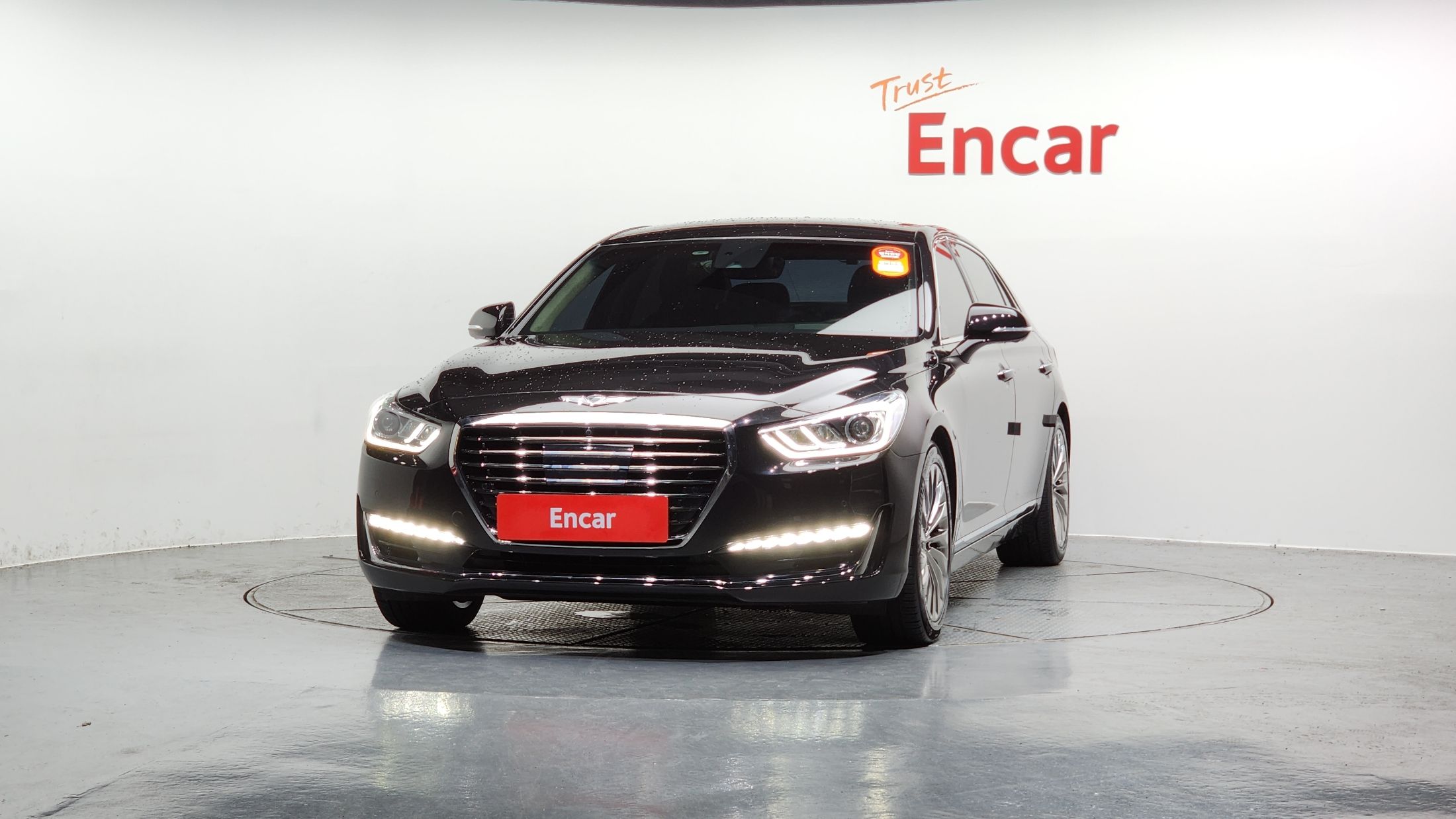GENESIS EQ900 2018