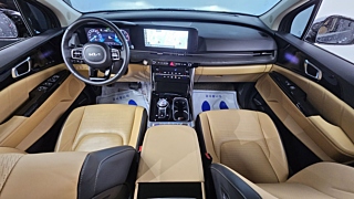 KIA CARNIVAL 2023