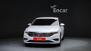 VOLKSWAGEN JETTA  2021