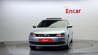 VOLKSWAGEN JETTA  2011