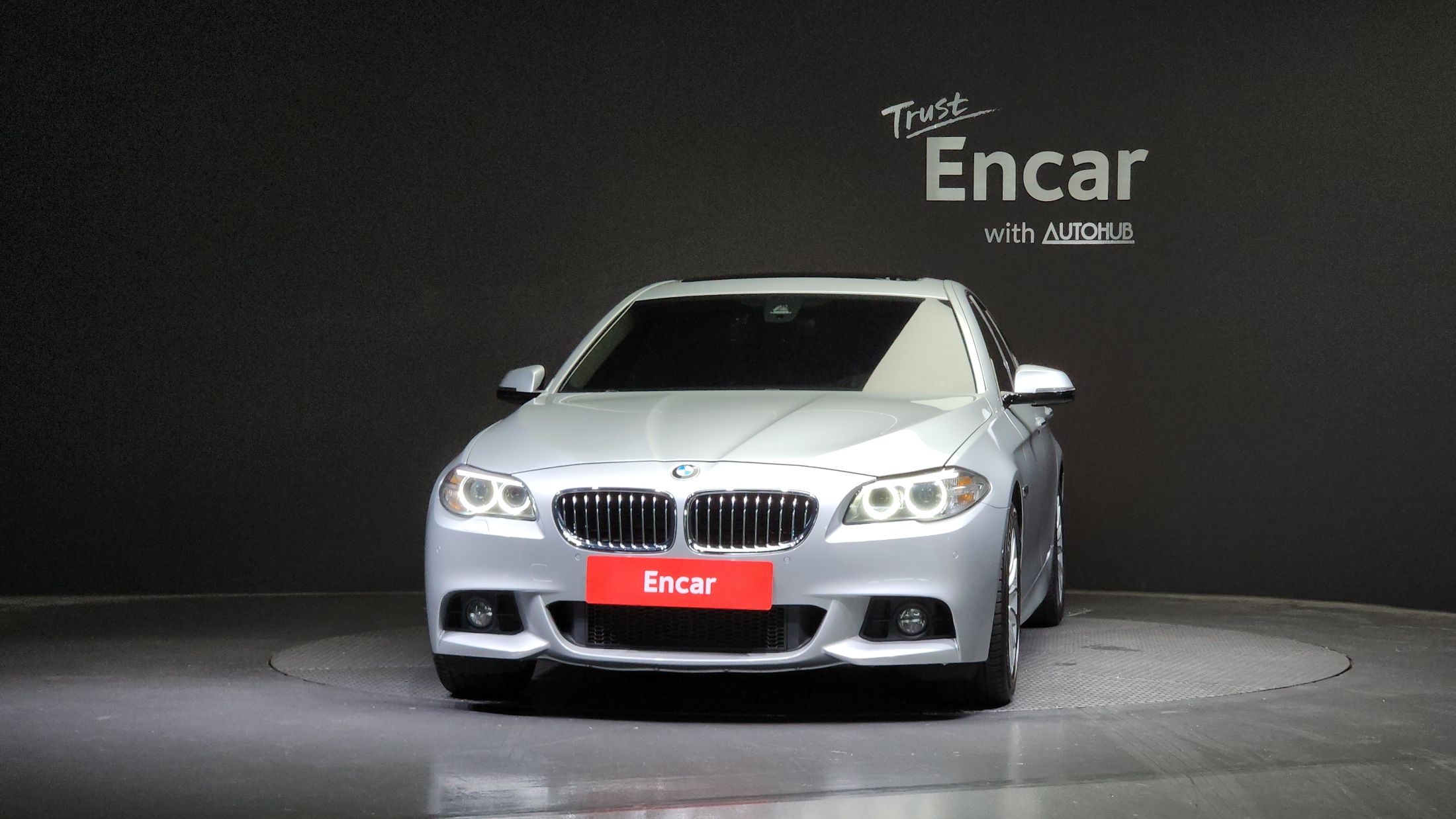 BMW 5-SERIES F10 2016