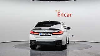 BMW 5-SERIES G30 2023