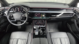 AUDI A8 D5 2021