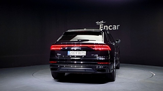 AUDI Q8 4M 2022