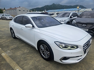 HYUNDAI GRANDEUR IG 2017