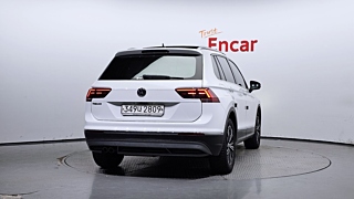 VOLKSWAGEN TIGUAN 2020