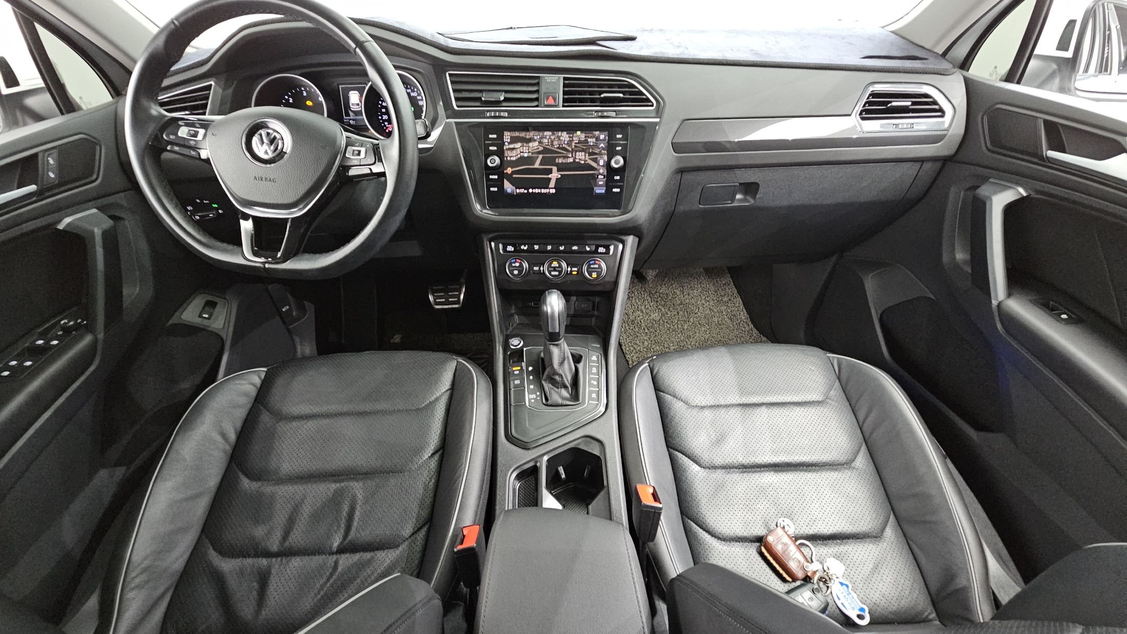 VOLKSWAGEN TIGUAN 2020