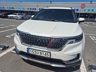 KIA CARNIVAL 2023