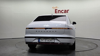 HYUNDAI GRANDEUR HYBRID GN7 2023