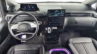 HYUNDAI STARIA 2022