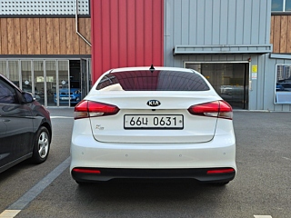 KIA K3 2016