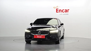 VOLVO S60 2024