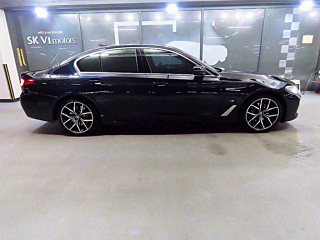 BMW 5-SERIES G30 2022
