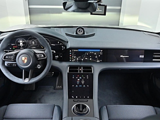 PORSCHE TAYCAN  Turbo S 2024
