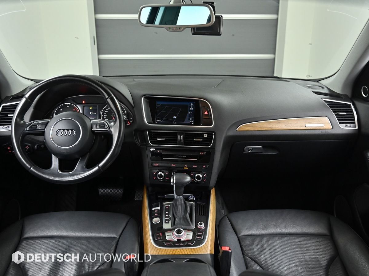AUDI Q5 2015