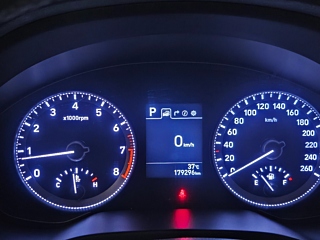 HYUNDAI GRANDEUR IG 2017