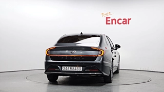 HYUNDAI SONATA DN8 2019