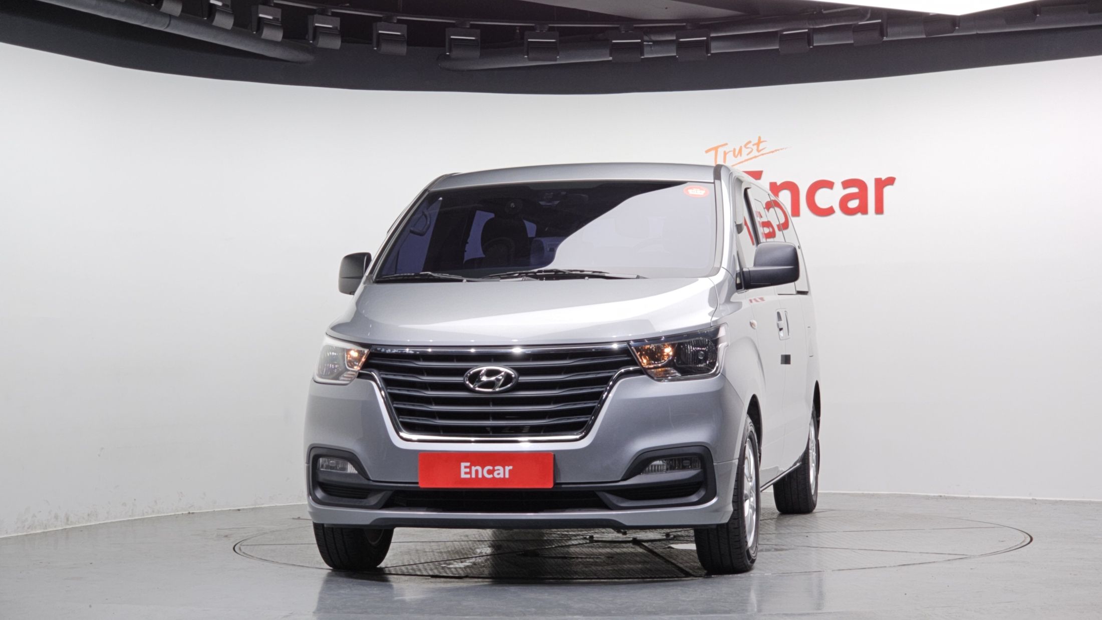 HYUNDAI STAREX GRAND 2019