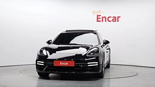PORSCHE PANAMERA 971 2021