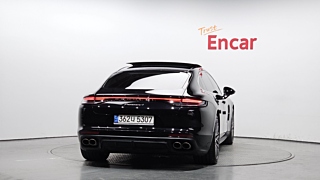 PORSCHE PANAMERA 971 2021