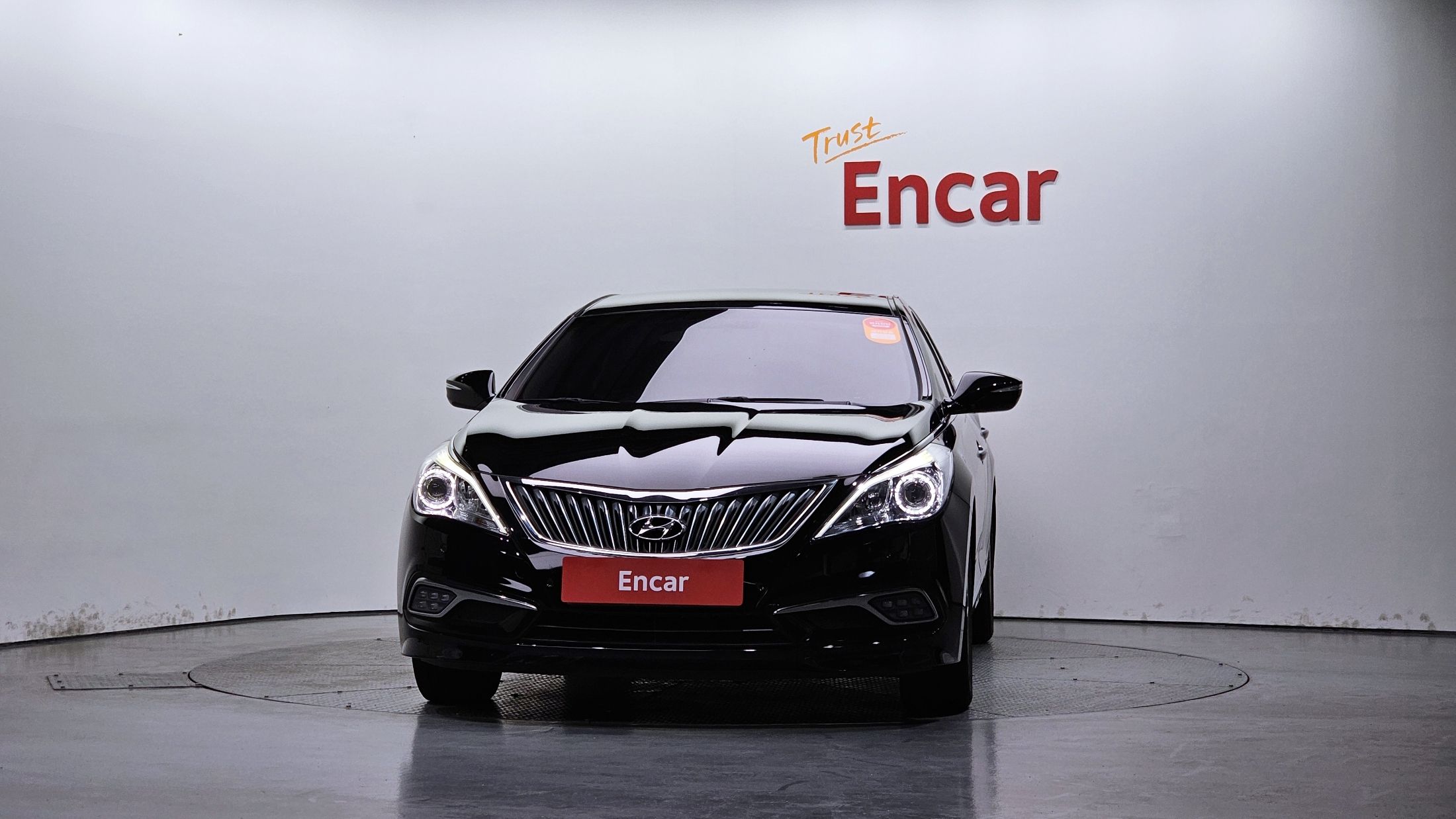 HYUNDAI GRANDEUR HG 2017