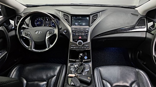HYUNDAI GRANDEUR HG 2017