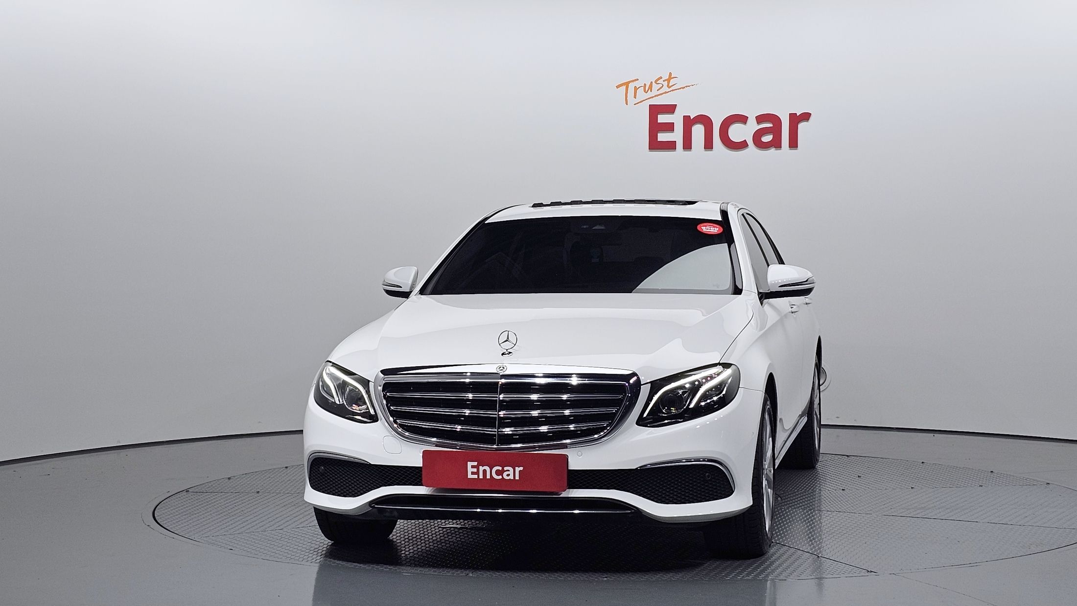 MERCEDES BENZ E-CLASS W213 2020