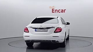 MERCEDES BENZ E-CLASS W213 2020