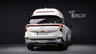 KIA CARNIVAL 2025