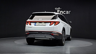 HYUNDAI TUCSON NX4 2023